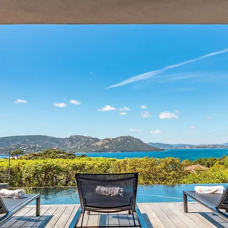 Cala Rossa Di *