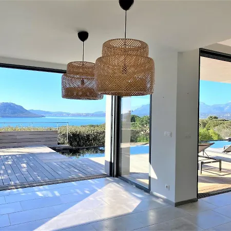 Cala Rossa Villa Lecci