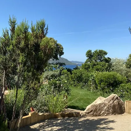 Villa Cala Rossa Lecci
