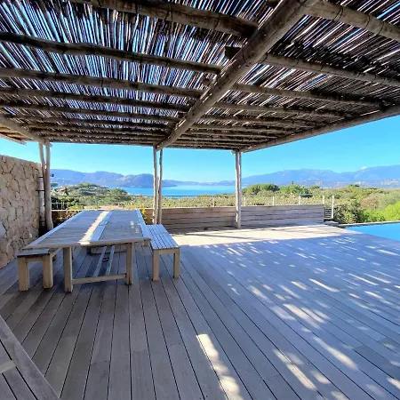 Villa Cala Rossa *
