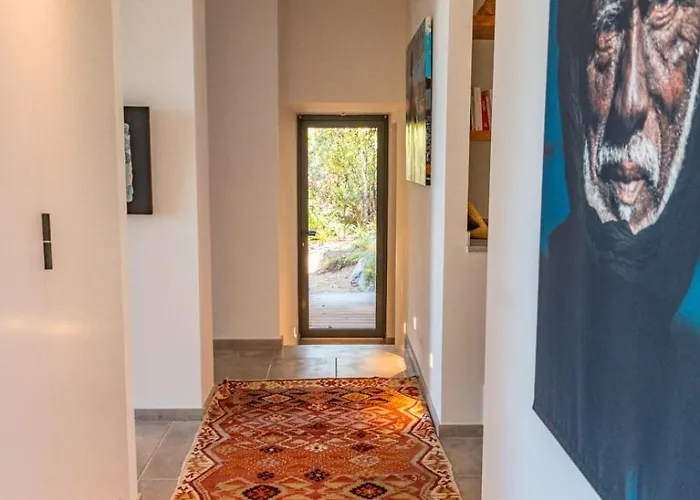 Villa Cala Rossa Di *