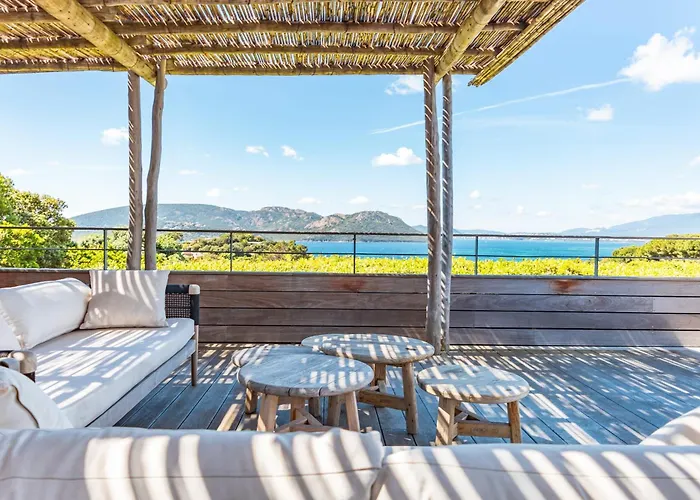 Villa Cala Rossa Di